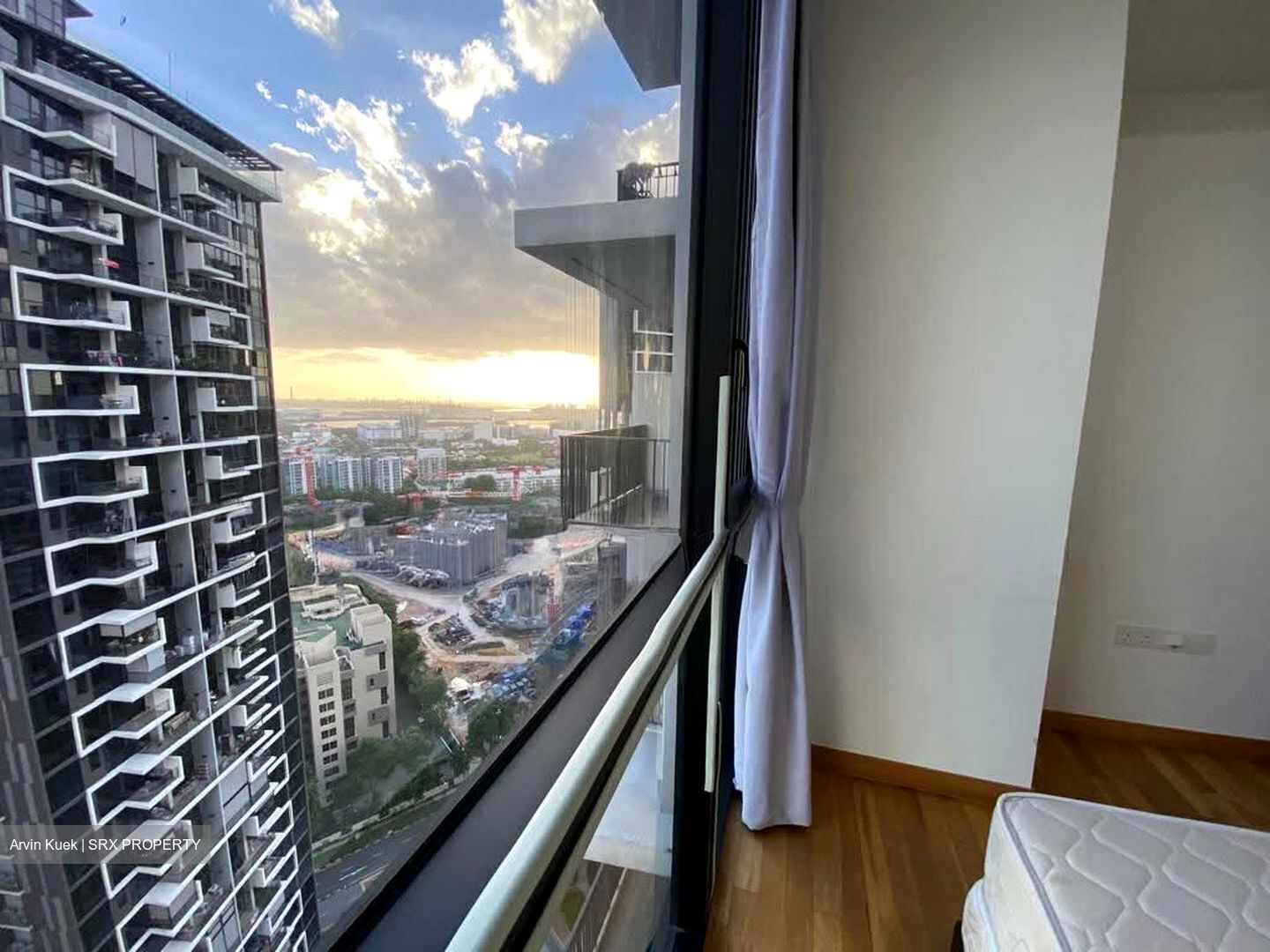 The Trilinq (D5), Condominium #540978531